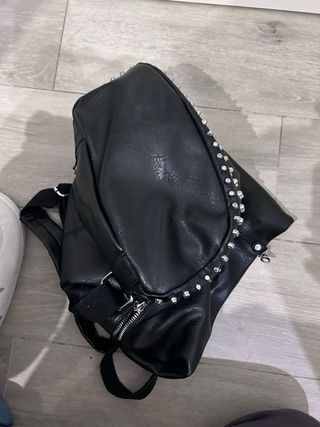 Mochila cuero de poliuretano negra