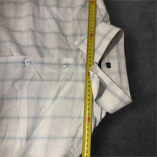 Camicia a quadri bianca e azzurra