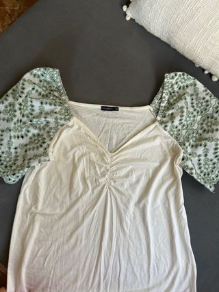 Camiseta Encuentro verde y blanco Talla S