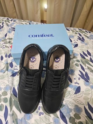 Zapatos Comfeet Talla 41 Negros Nuevos