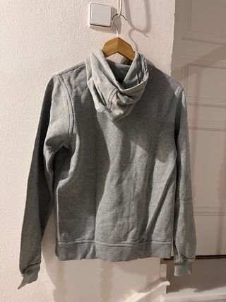 Sudadera Nike Gris