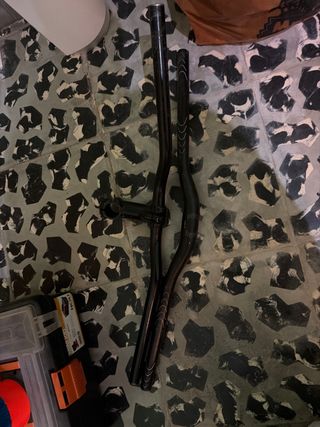 Manillar de bicicleta de montaña