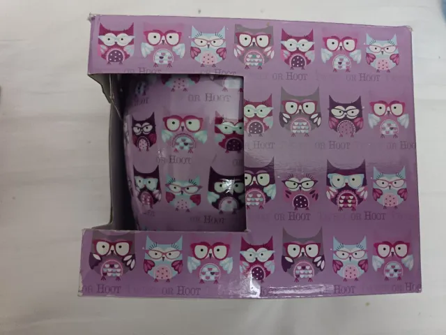 Tazas de cerámica con búhos y corazones