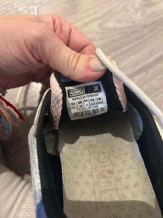 Zapatillas Munich plataforma blancas y rosas