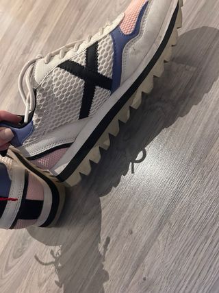 Zapatillas Munich plataforma blancas y rosas