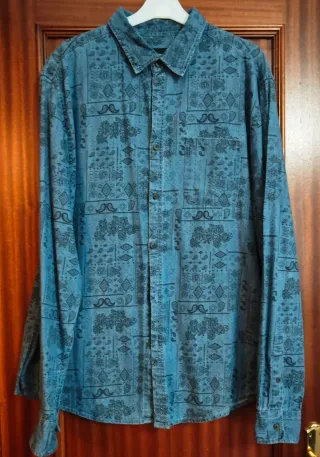 Camisa vaquera estampada