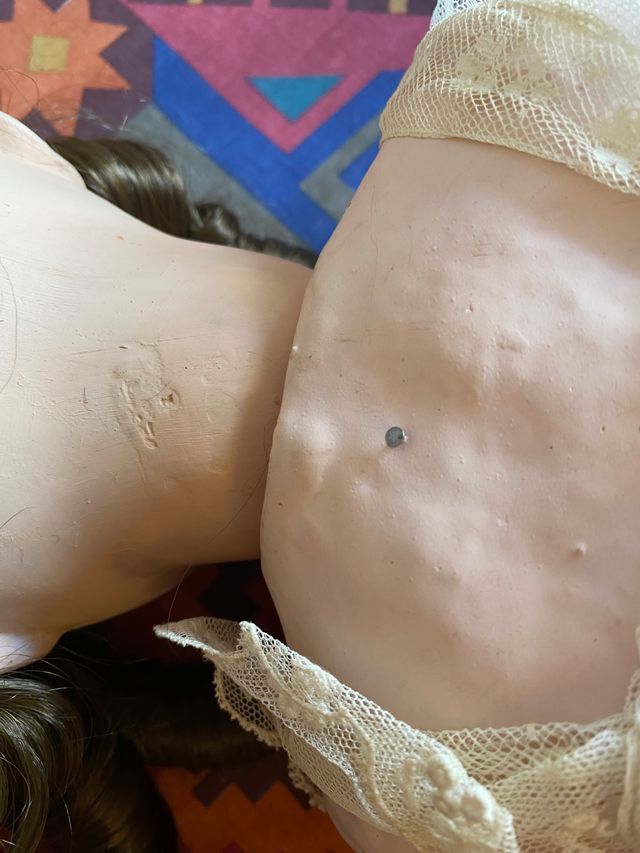 Muñeca porcelana/cartón piedra años 30