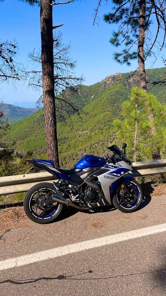Yamaha R3