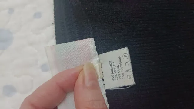 Cárdigan de lana negro