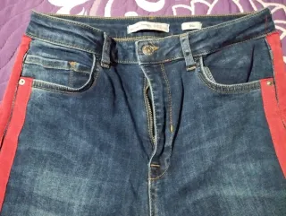 Pantalón vaquero Formula Joven con raya lateral