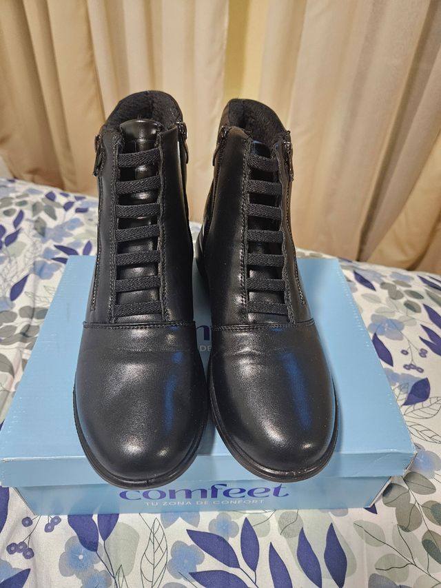 Botines Comfeet Talla 41 Negros Nuevos