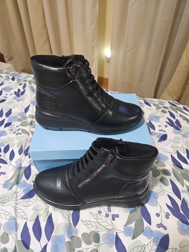Botines Comfeet Talla 41 Negros Nuevos