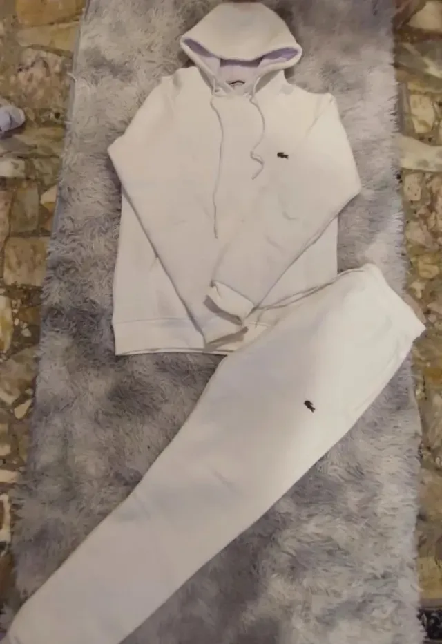 Conjunto de Sudadera y Pantalón Lacoste Blanco