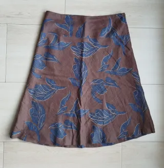 Falda H&M Estampado Floral Talla 40