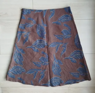 Falda H&M Estampado Floral Talla 40