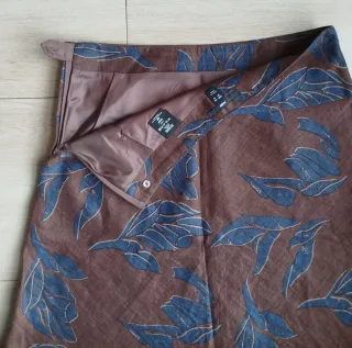 Falda H&M Estampado Floral Talla 40