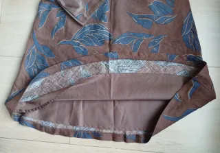 Falda H&M Estampado Floral Talla 40