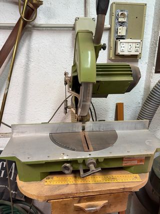 Ingletadora profesional verde