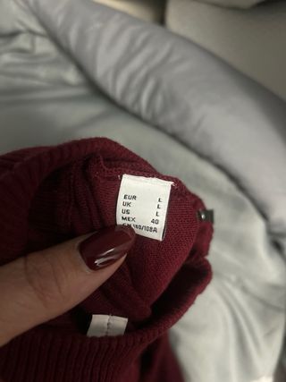 Jersey chico cremallera cuello alto burdeos