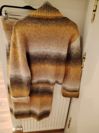 Conjunto punto Slowlove Falda y Jersey Talla XS