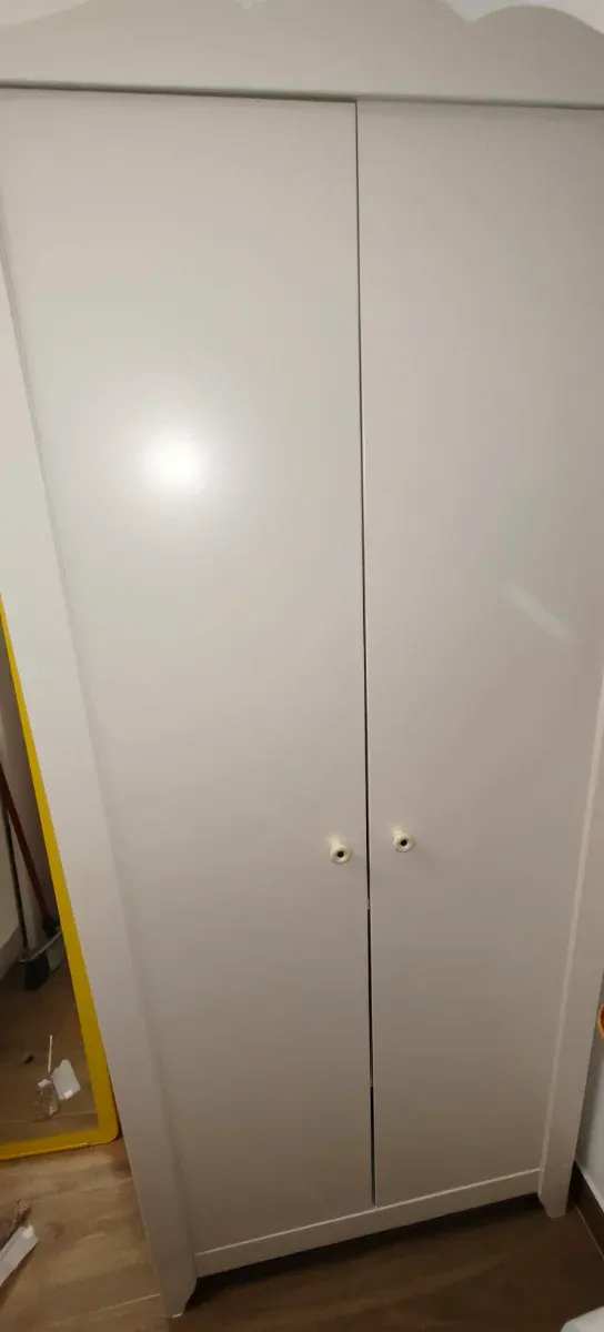 Armario Infantil Ikea 10 años. Medidas: 80x50x187