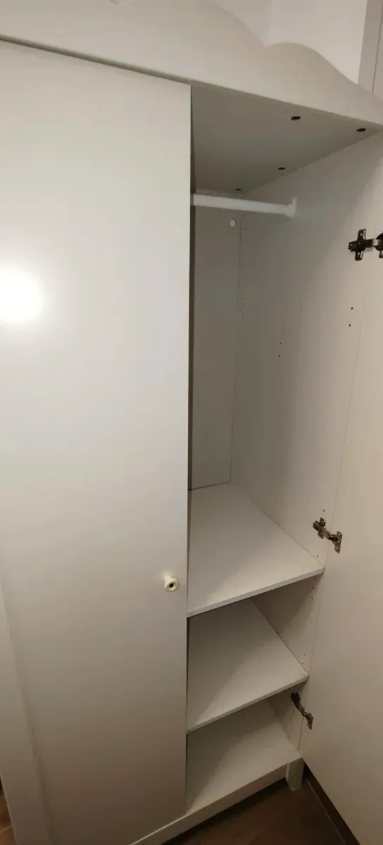 Armario Infantil Ikea 10 años. Medidas: 80x50x187