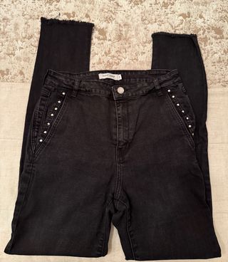 Pantalón pitillo Naf Naf negro