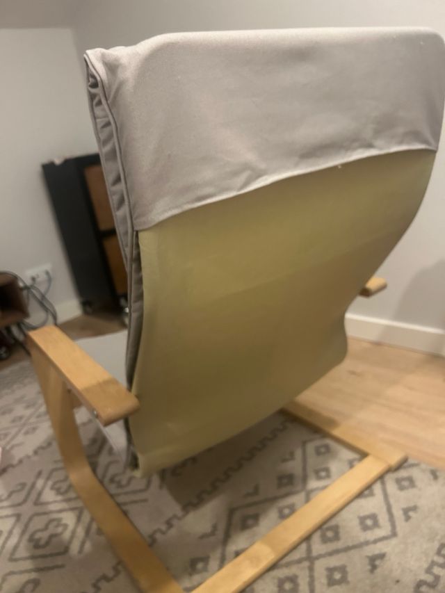 Silla Ikea Poang con funda gris