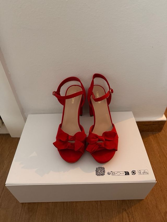 Zapatos de tacón T-TACARDI  rojos