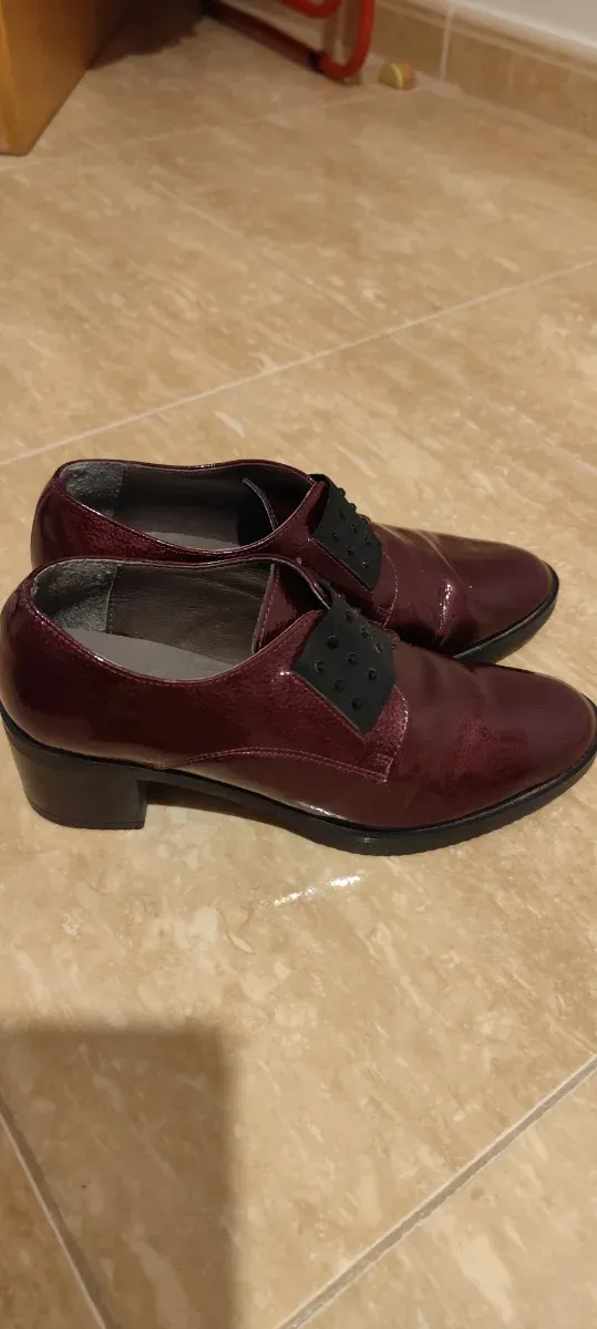 Zapatos Patricia Miller Piel Burdeos Talla 38