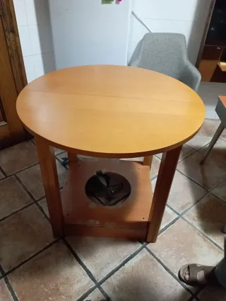 Mesa comedor salita madera haya redonda camilla