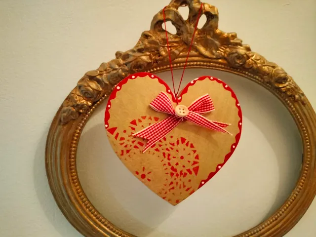 4 Corazones Decorativos Madera y tela