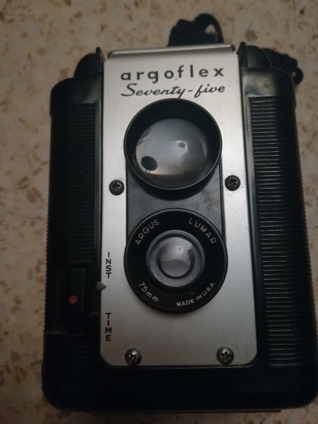 Fotocamera Argus Seventy-Five