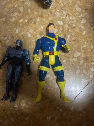 Figuras de Acción: Action Man, Robocop, Cíclope