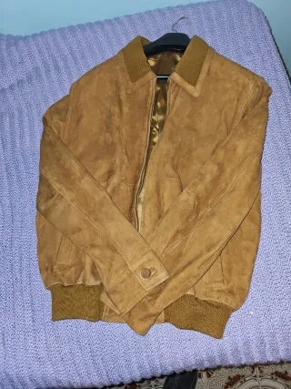 Cazadora Buthzi ante marrón y dorada