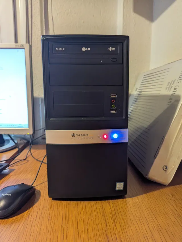 Ordenador PC Windows 10 + Monitor + Teclado +Ratón