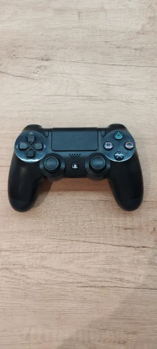 Mando PS4 Sony para reparar