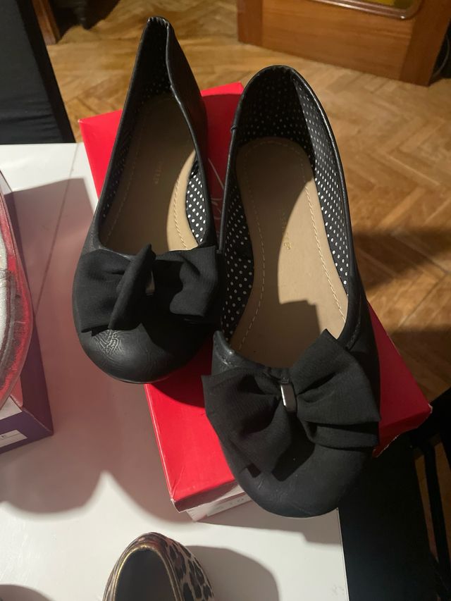 5 pares de manoletinas talla 41