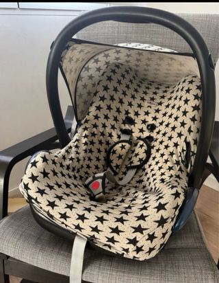 Maxi-Cosi BebeConfort +base isofix coche