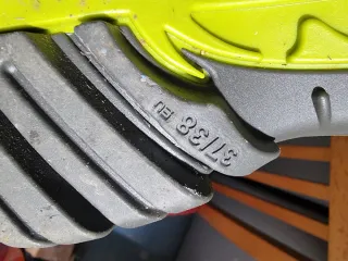 Botas de agua verdes.