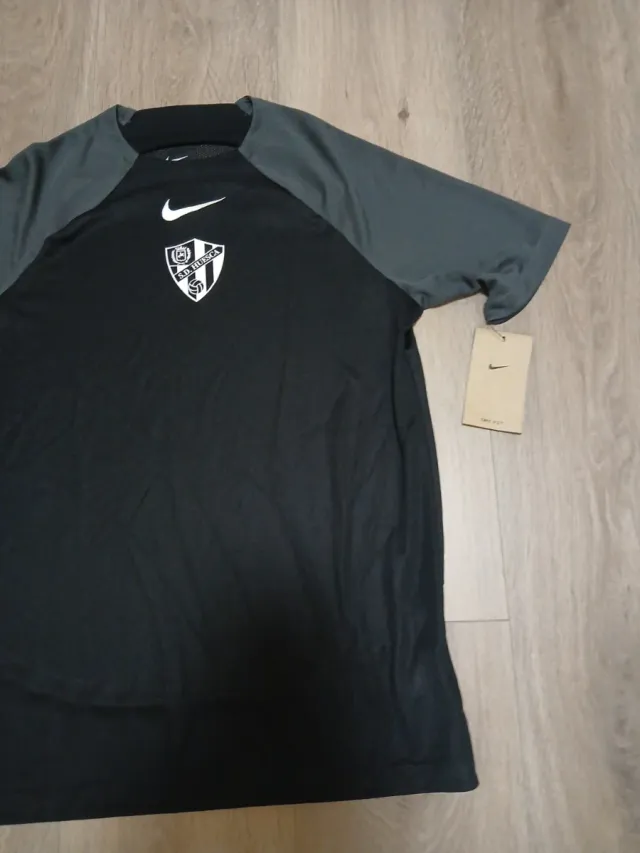 Camiseta Nike SD Huesca Talla XL Niño