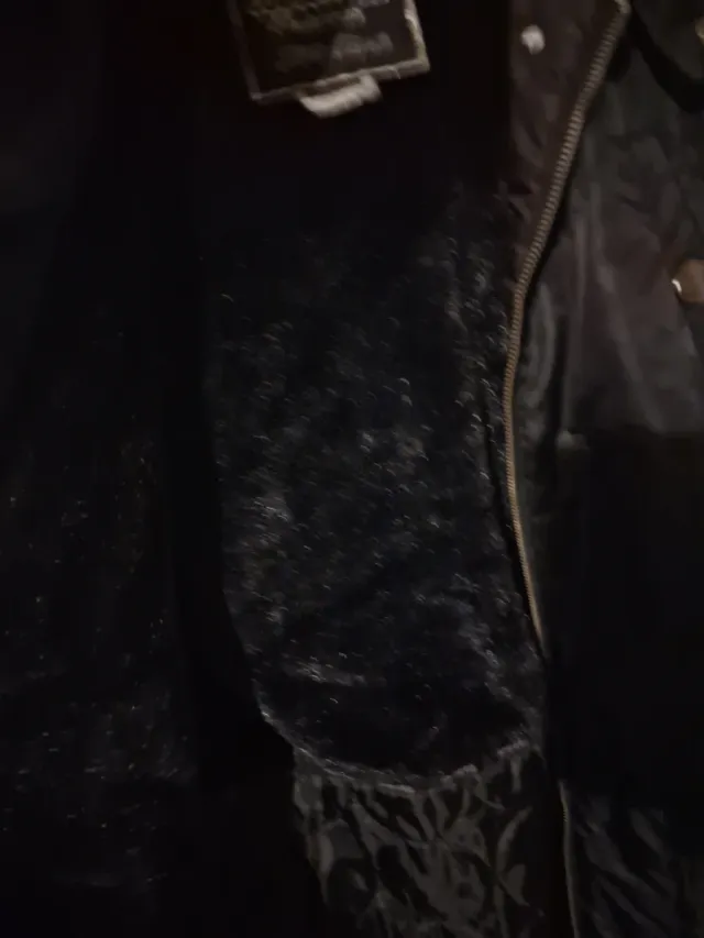 Chaqueta negra calentita