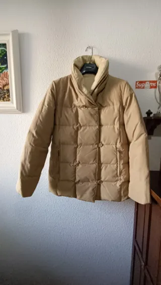 Chaqueta plumas Zara Talla S-M Beige