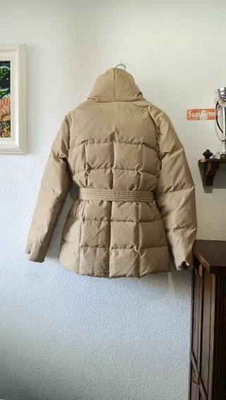 Chaqueta plumas Zara Talla S-M Beige