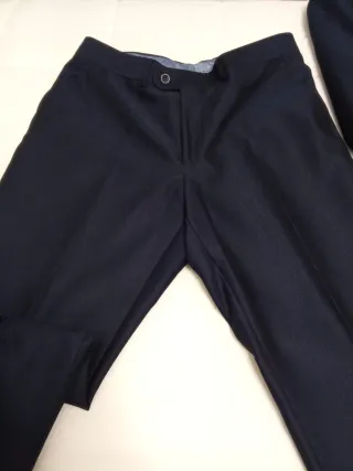 Traje de hombre azul