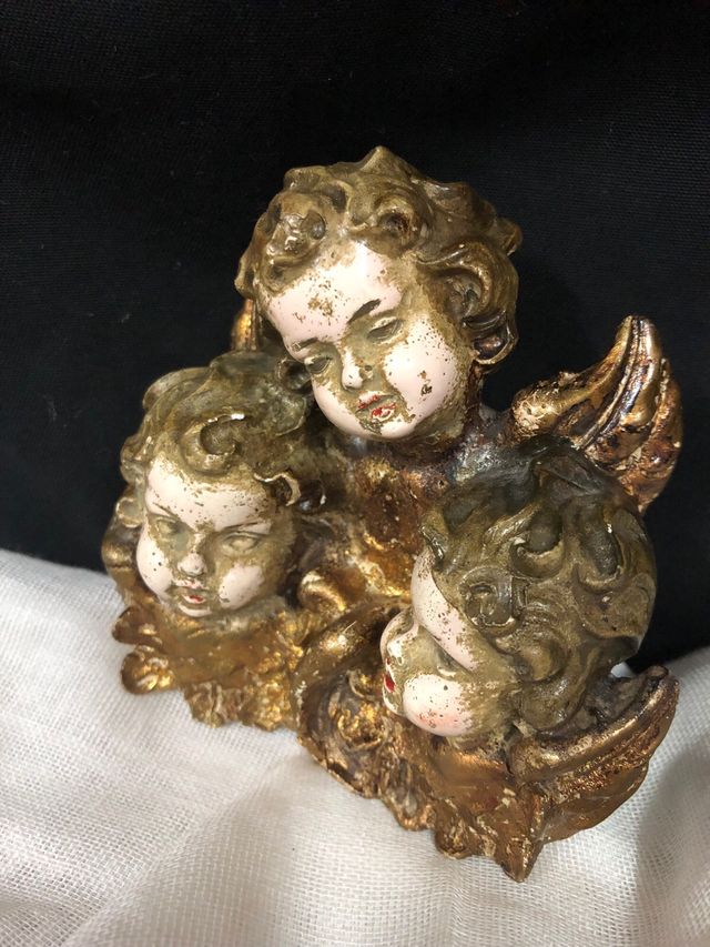 Angelitos para colgar dorados y rosas