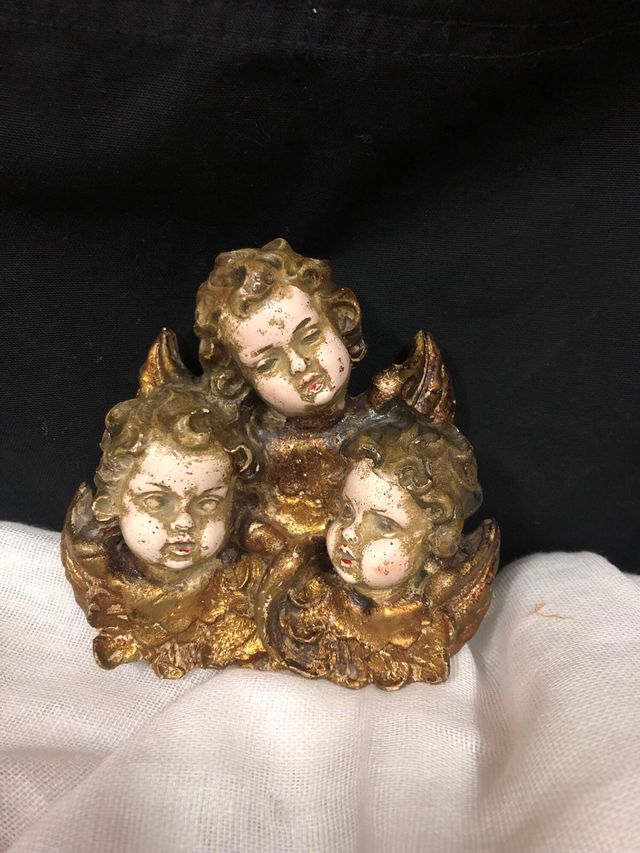 Angelitos para colgar dorados y rosas