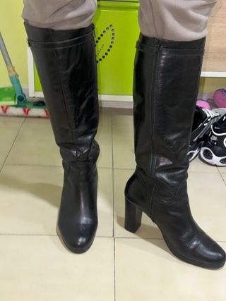 Botas de tacón alto negras talla 40