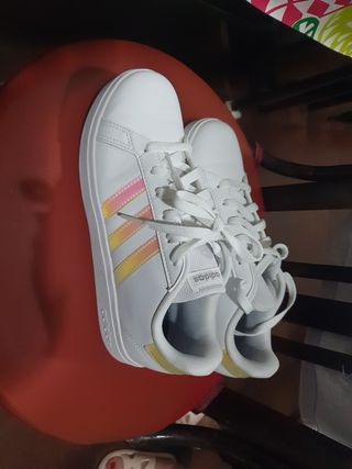 Zapatillas Adidas de chica 