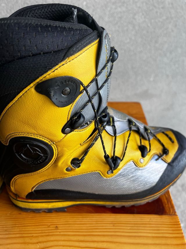 Bota expedición nieve La Sportiva
